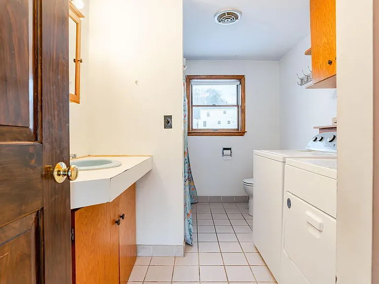 75 Landry Cir — Photo 15