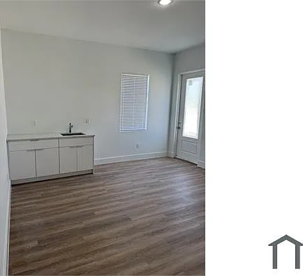 946 Hansen St E — Photo 6
