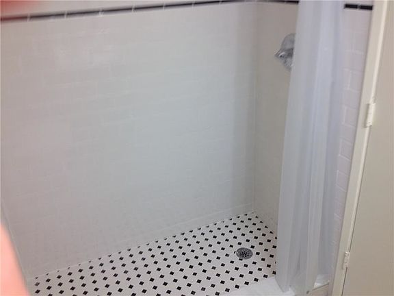 4th image of 333 NE 21st Ave APT 214