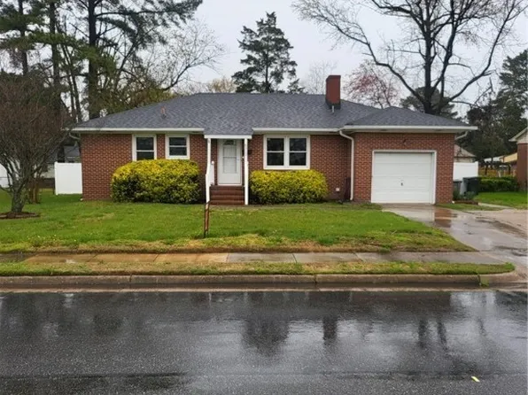 8312 Orcutt Ave, Hampton, VA 23605