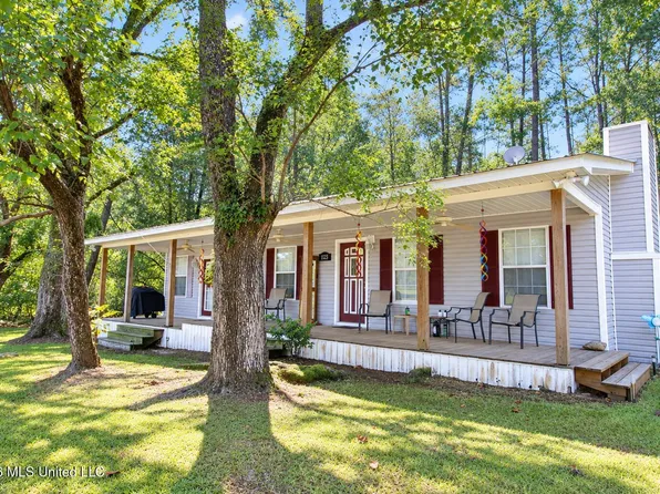 1323 Jonathan Rd, Leakesville, MS 39451