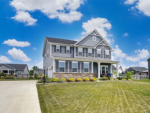 3rd image of 2116 Cresswell Dr