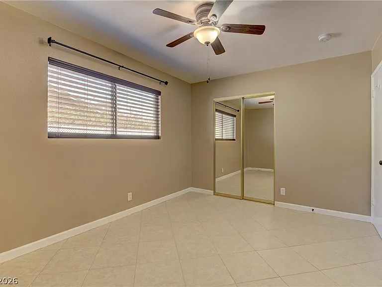3896 Acapulco Ave — Photo 20