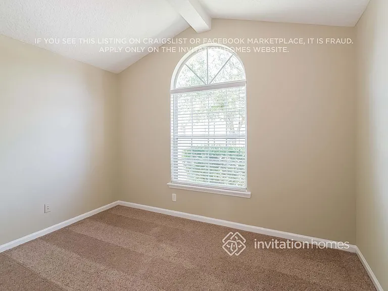 13742 Fish Eagle Dr W — Photo 14