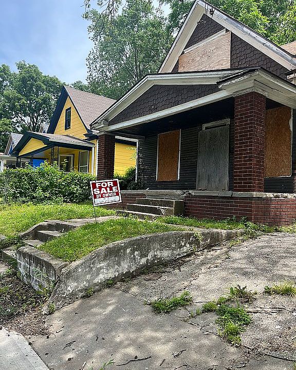 1st image of 2639 Kensington Ave