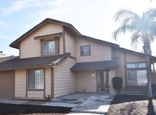 3127 W Santolinas St, Rialto, CA 92376