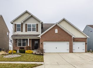 6364 Meadowview Dr, Whitestown, IN 46075