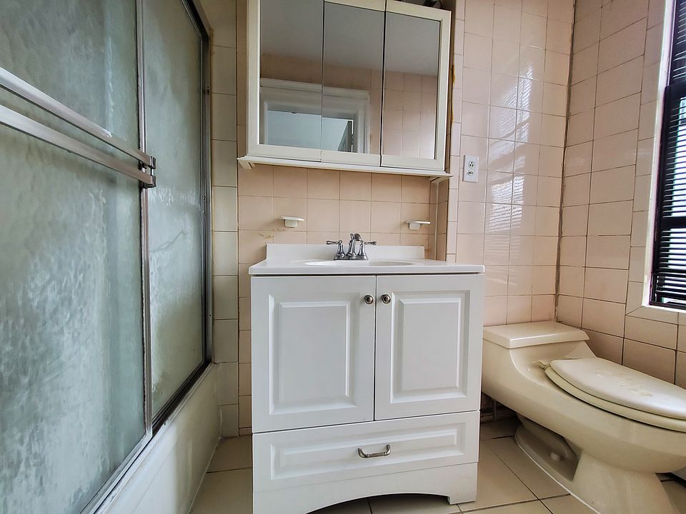 2nd image of 1697 John F Kennedy Blvd #27E