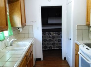 7658 Wible Rd, Bakersfield, CA 93313