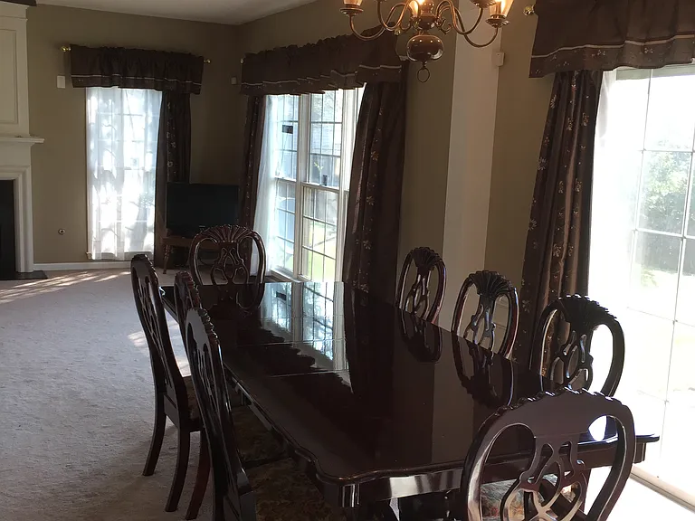 6075 Pattingham Dr — Photo 56