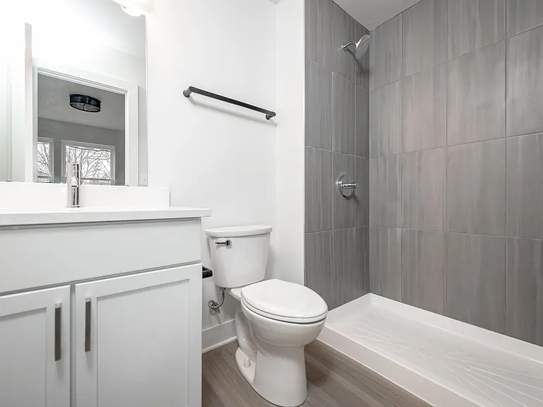 1022 E Rich St — Photo 15