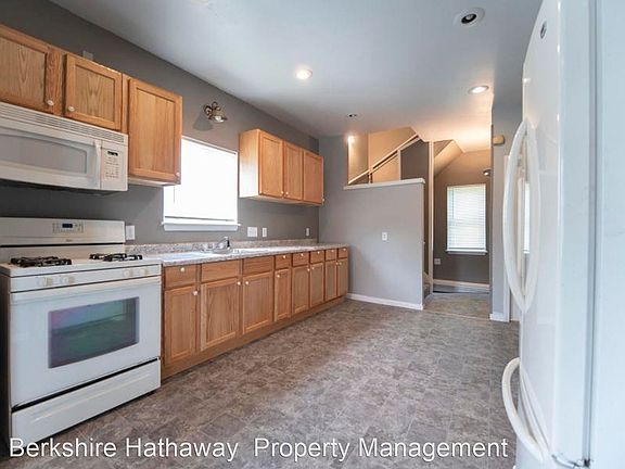 2nd image of 4645 N Teutonia Ave