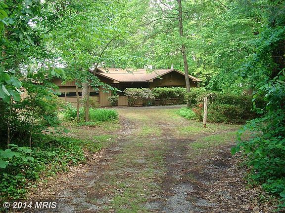 2nd image of 3504 Cottage Ln
