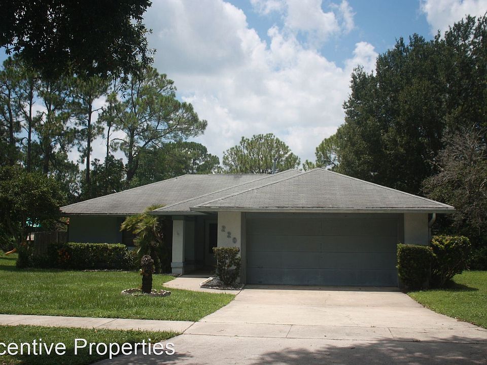 1st image of 220 Dublin Dr