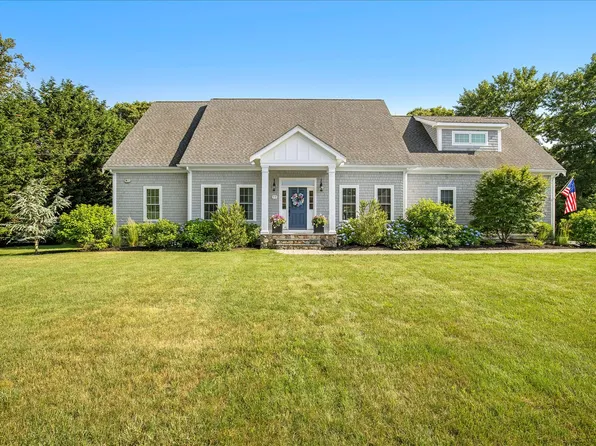 77 Long Road, Harwich, MA 02645