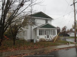 18491 Hughie Munro St, North Glengarry, ON K0C 1B0