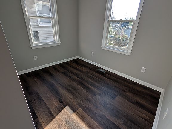 Bedroom #1