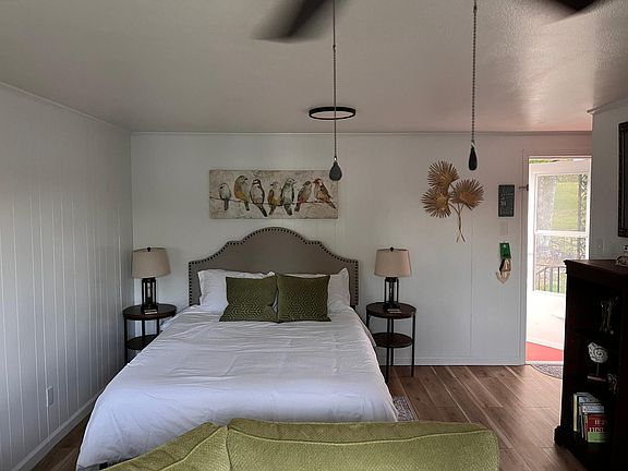 2nd image of 210 Aberina St #210A