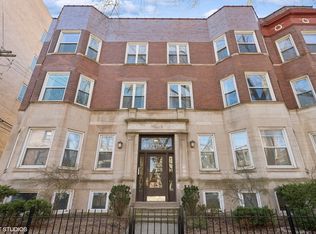 1015 W Dakin St APT 2E, Chicago, IL 60613