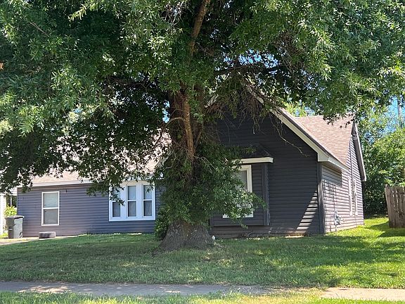 3rd image of 6894 Northknoll Ave