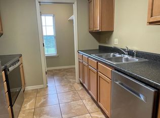 260 Toni Ln APT D, Branson, MO 65616