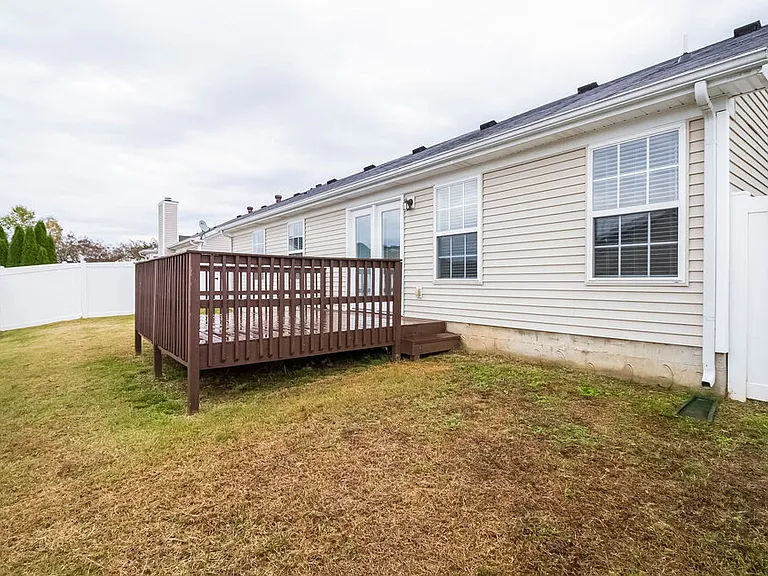 2116 Cason Trl — Photo 16