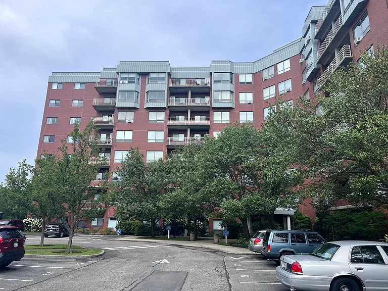 View of 8th floor from ground