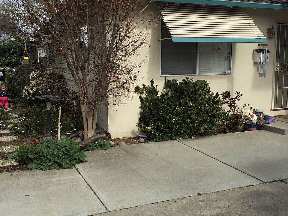 1st image of 986-988 Princess Anne Dr