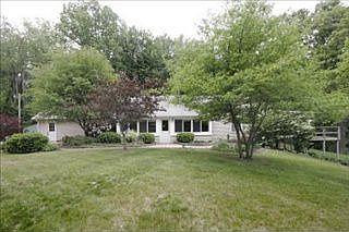1st image of 11810 Pineview Dr