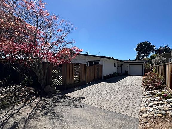 5th image of 512 Cliff Dr