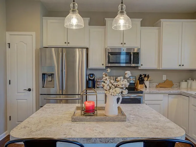 11916 Trottingham Cir — Photo 12