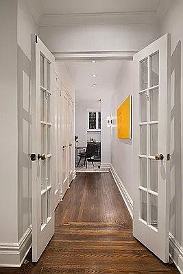 3rd image of 670 W End Ave #Loft1b