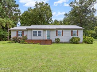 1253 Gould Rd, Jacksonville, NC 28540