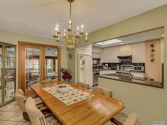 5th image of 5 Wentworth Dr