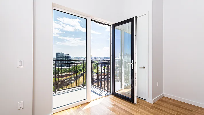 Rented by Nooklyn NYC LLC | media 89