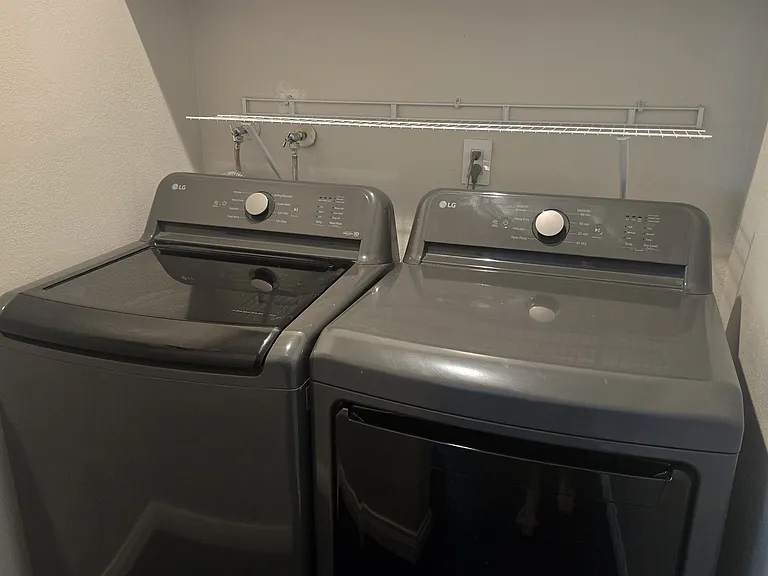 8432 El Arroyo Dr — Photo 10