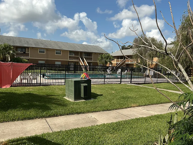 179 Ulster Ln — Photo 14