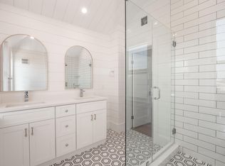 24 Chelmsford St FLOOR 2, Dorchester, MA 02122
