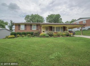 8338 Analee Ave, Rosedale, MD 21237