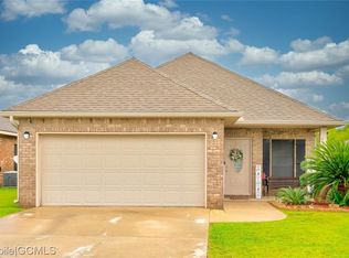 4122 Nottingham Dr, Semmes, AL 36575