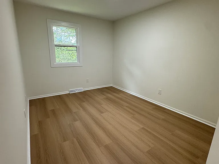 4800 Plum Run Ct — Photo 11