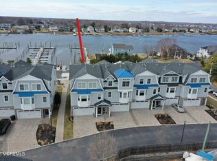 10 Cordelia Ct, Long Branch, NJ 07740