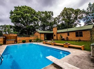 11 Harbour Rd NE, Rome, GA 30165