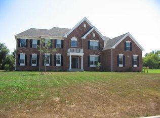 5459 Notting Hill Rd, Gurnee, IL 60031