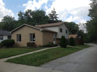 1822 169th St, Hazel Crest, IL 60429