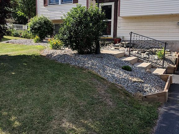 2nd image of 4969 Grapewood Ln