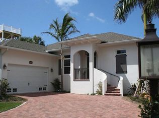 210 77th St, Holmes Beach, FL 34217
