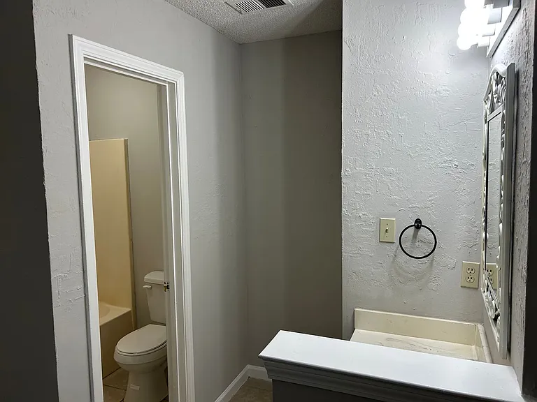2900 Brachton Cv W — Photo 10