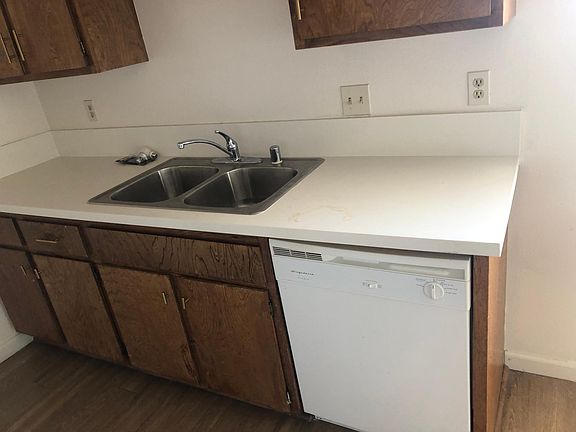 4th image of 317 N 4th St #108