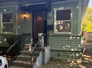 116 10th Ave E, Seattle, WA 98102